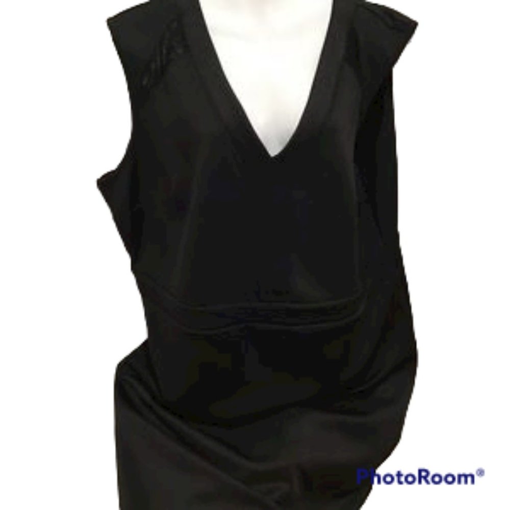Dress 2X, Black V neck Sleeveless NWOT